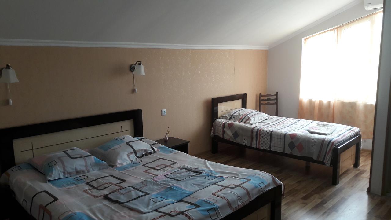 Martvili Newhotel ภายนอก รูปภาพ
