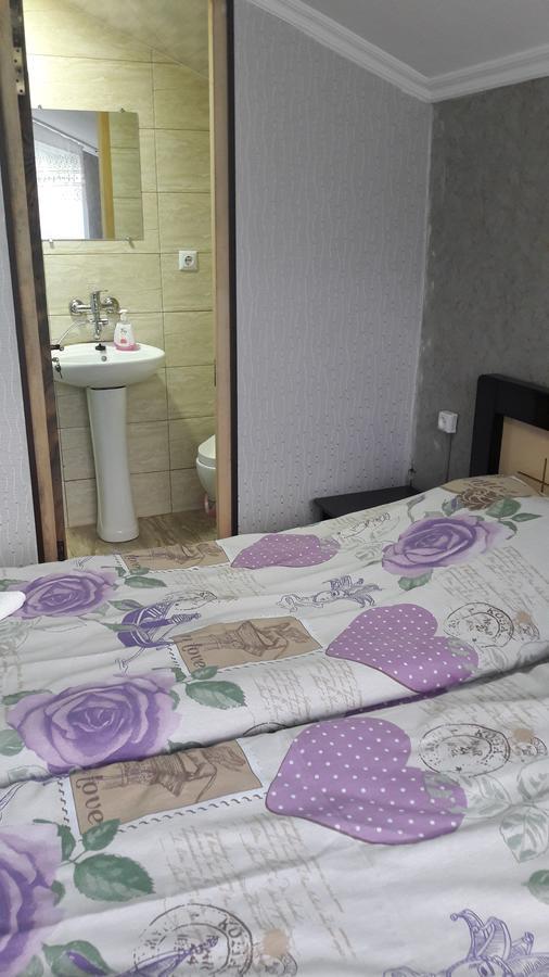 Martvili Newhotel ภายนอก รูปภาพ